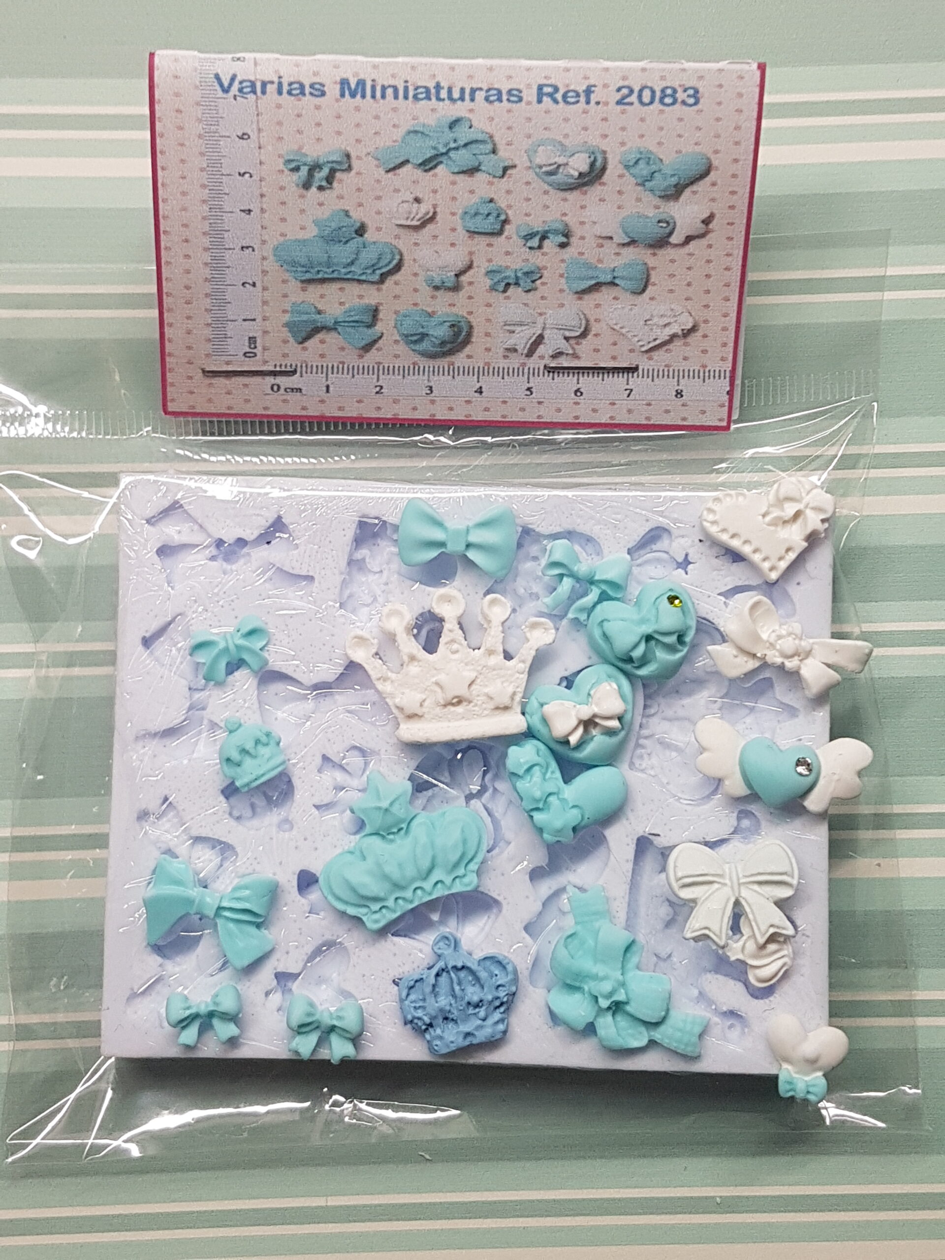 2083 Varias Miniaturas