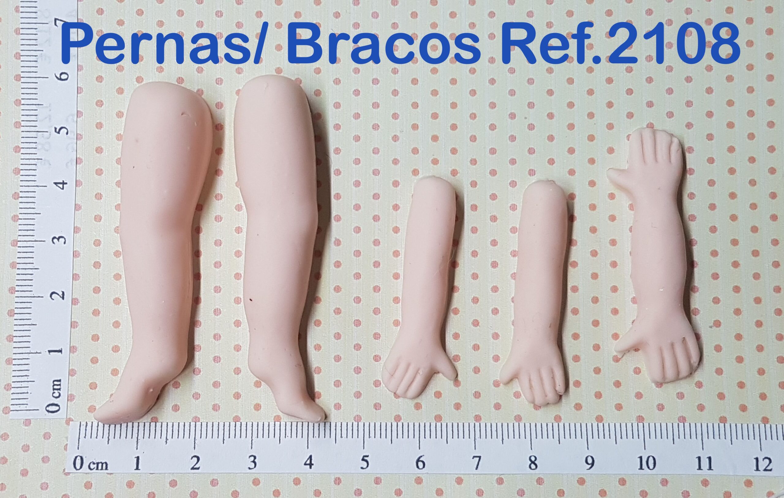 2108 Pernas e braços