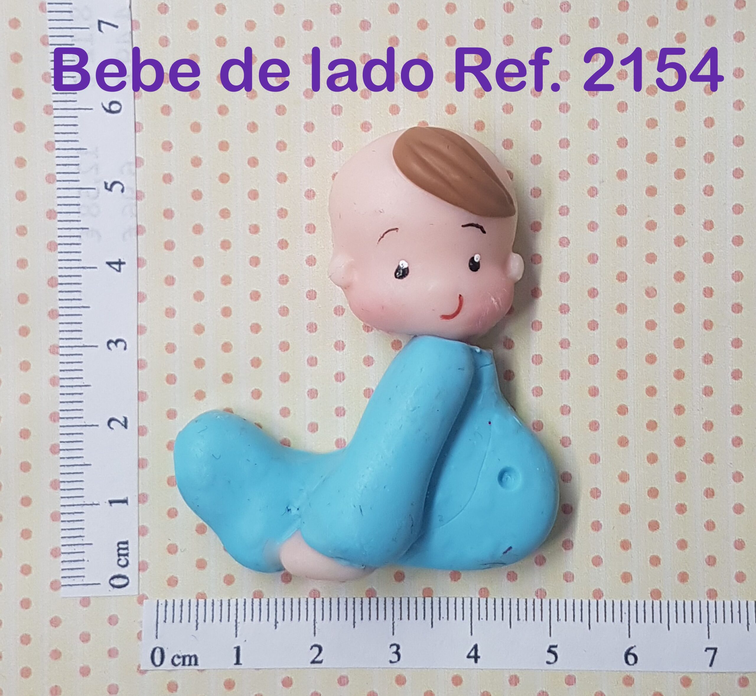 2154 Bebe de lado