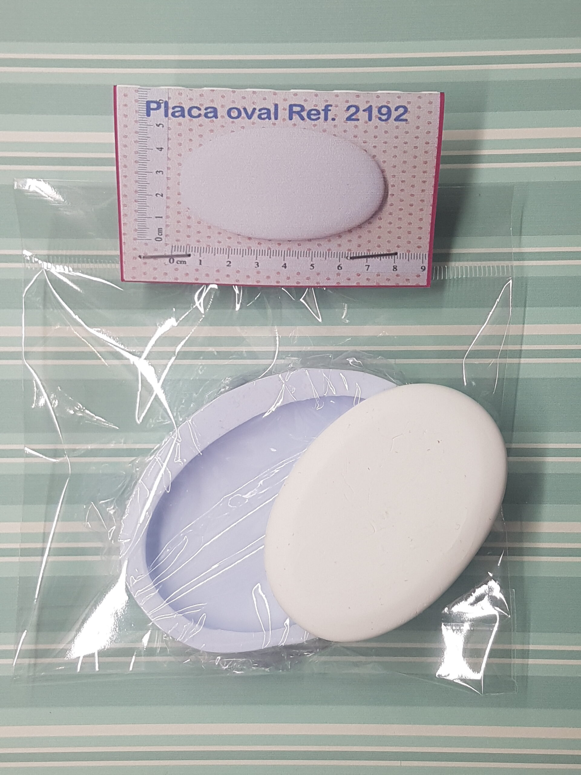 2192 Placa oval