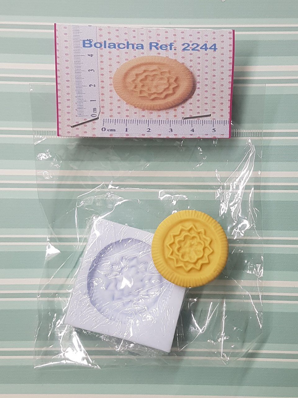 2244 - Bolacha