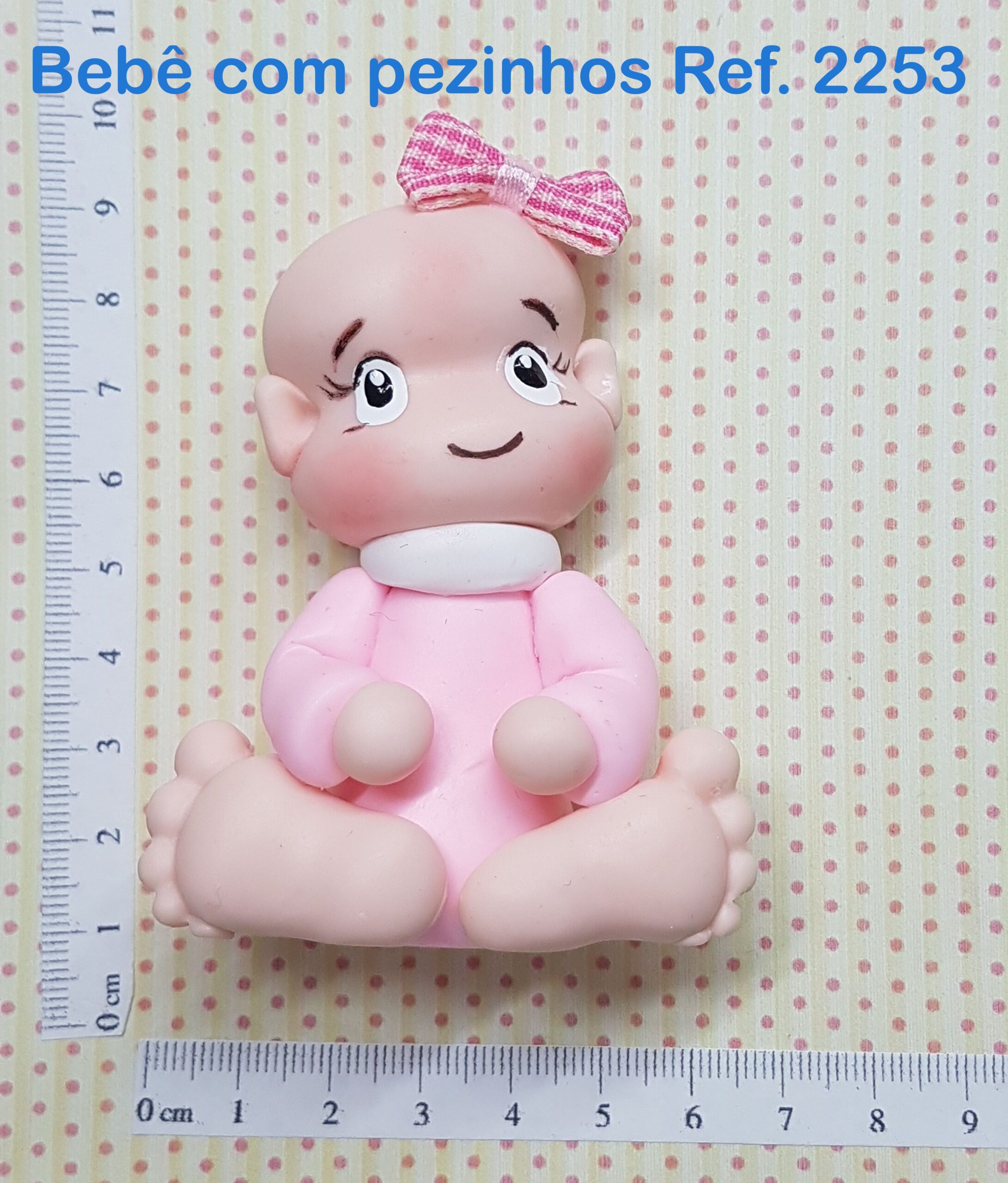 2253 Bebê com pezinhos