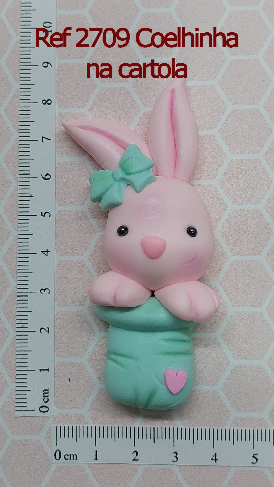 2709 Coelhinha na cartola Pascoa