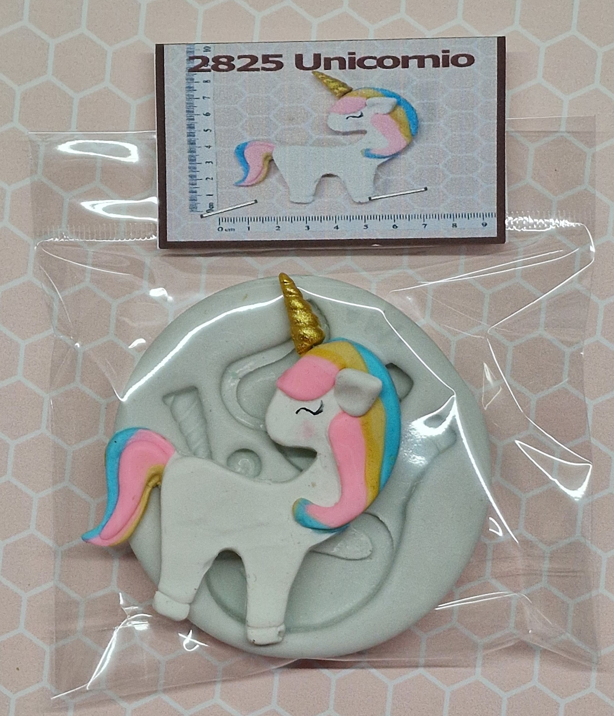 2825 Unicornio (2)